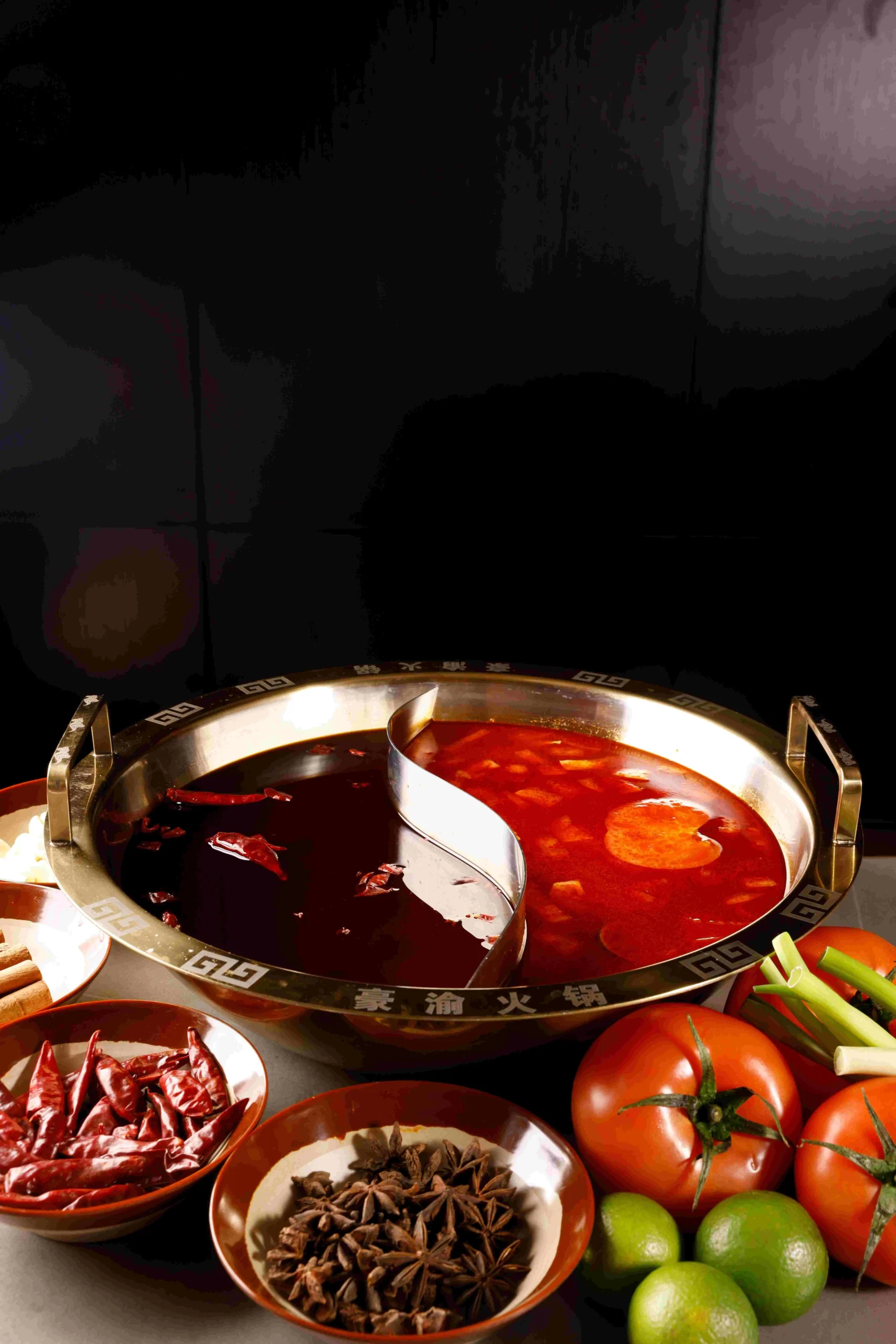 清油麻辣+番茄汤Spicy oil + tomato soup58AED-min-转换自-JPG